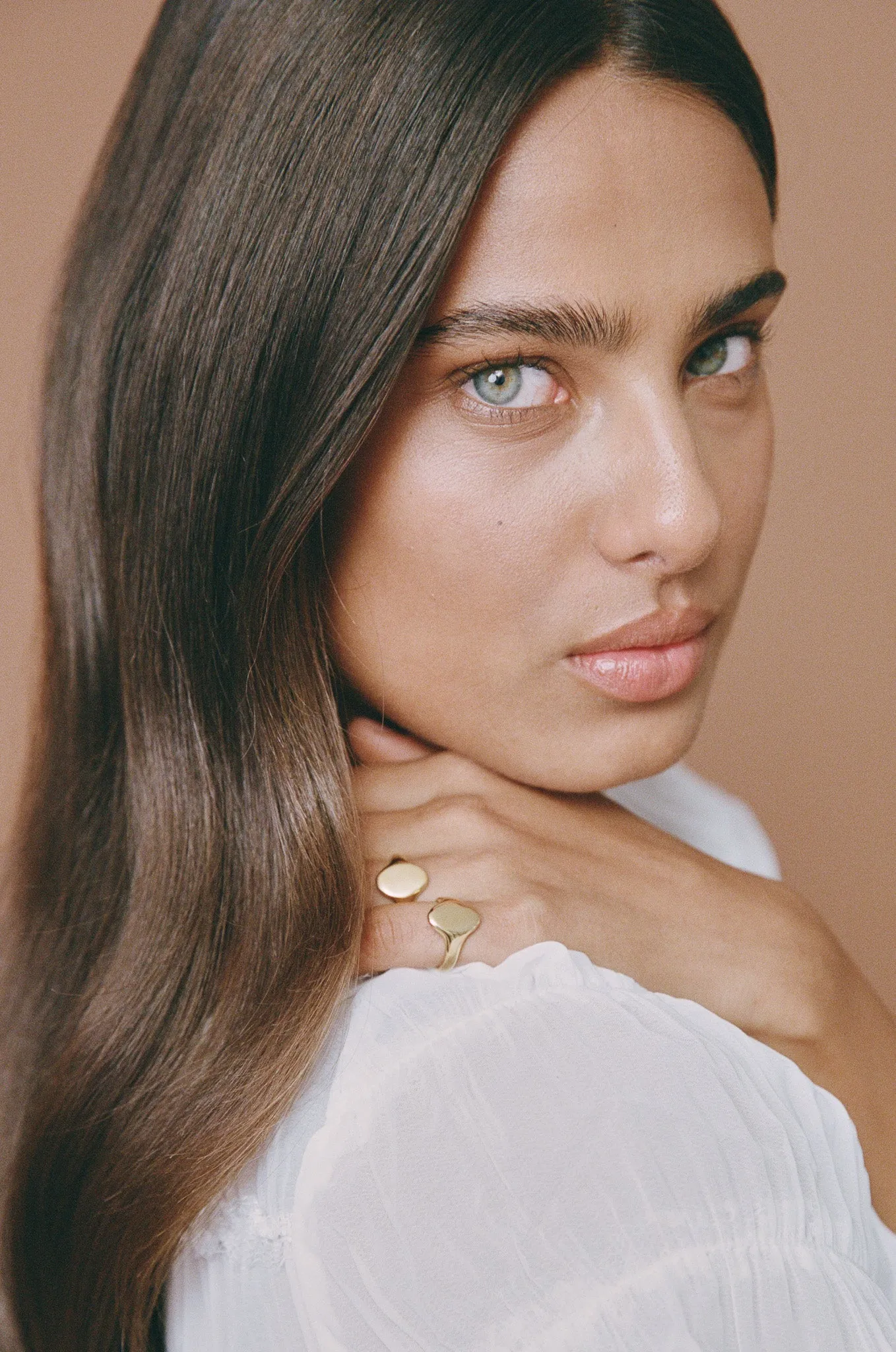 EGG SIGNET RING
