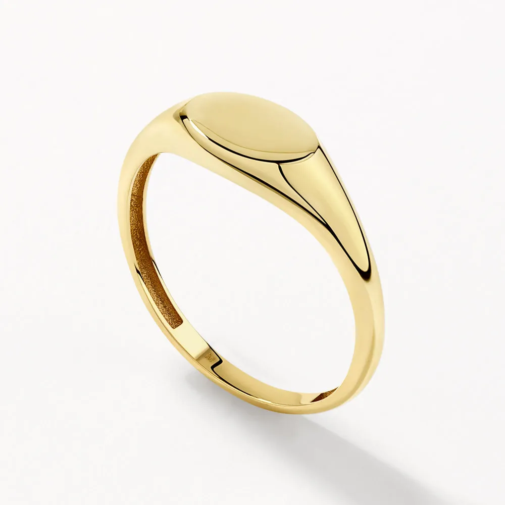 Engravable Oval Signet Pinky Ring in 10k Gold
