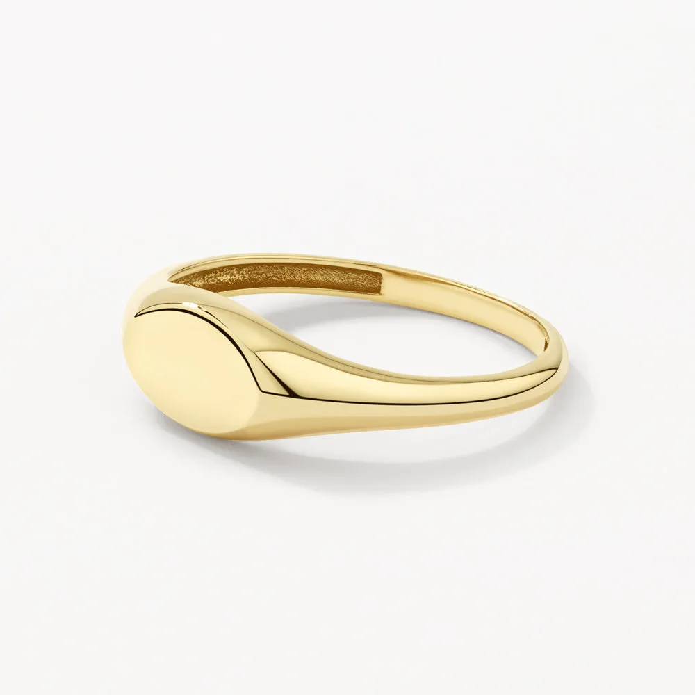 Engravable Oval Signet Pinky Ring in 10k Gold