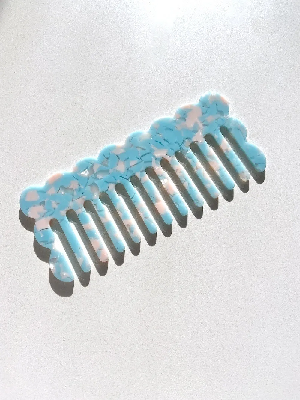 Scalloped Edge Acetate Hair Comb