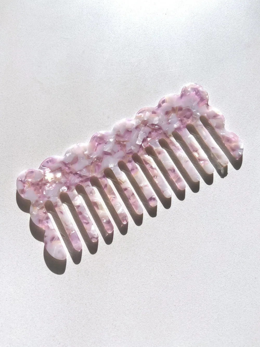 Scalloped Edge Acetate Hair Comb