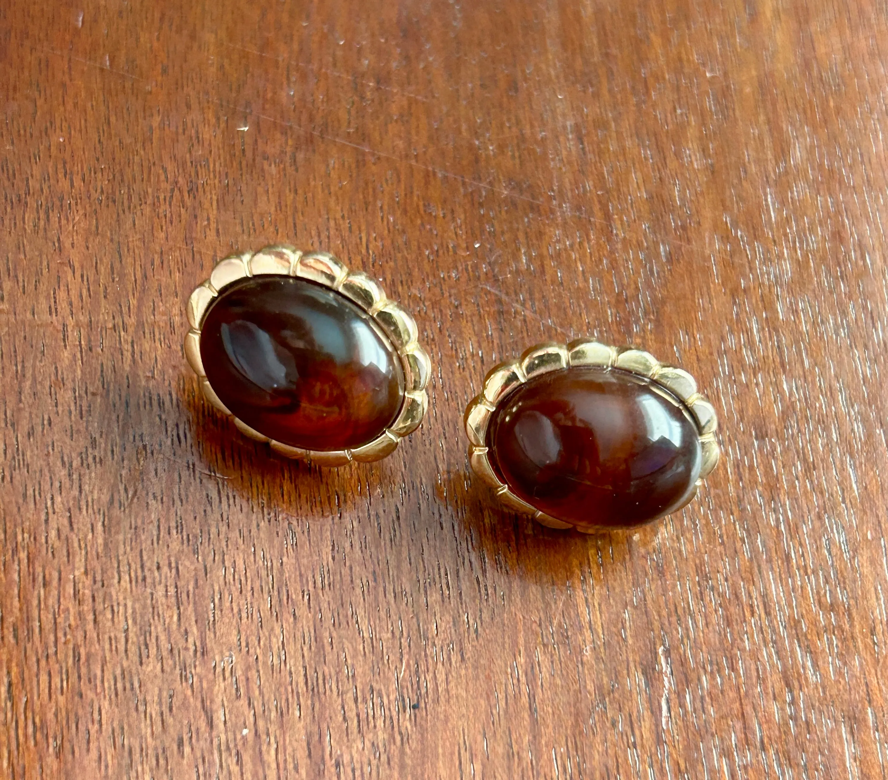 Vintage Gold Tone Oval Faux Amber Cabochon Pierced Earrings