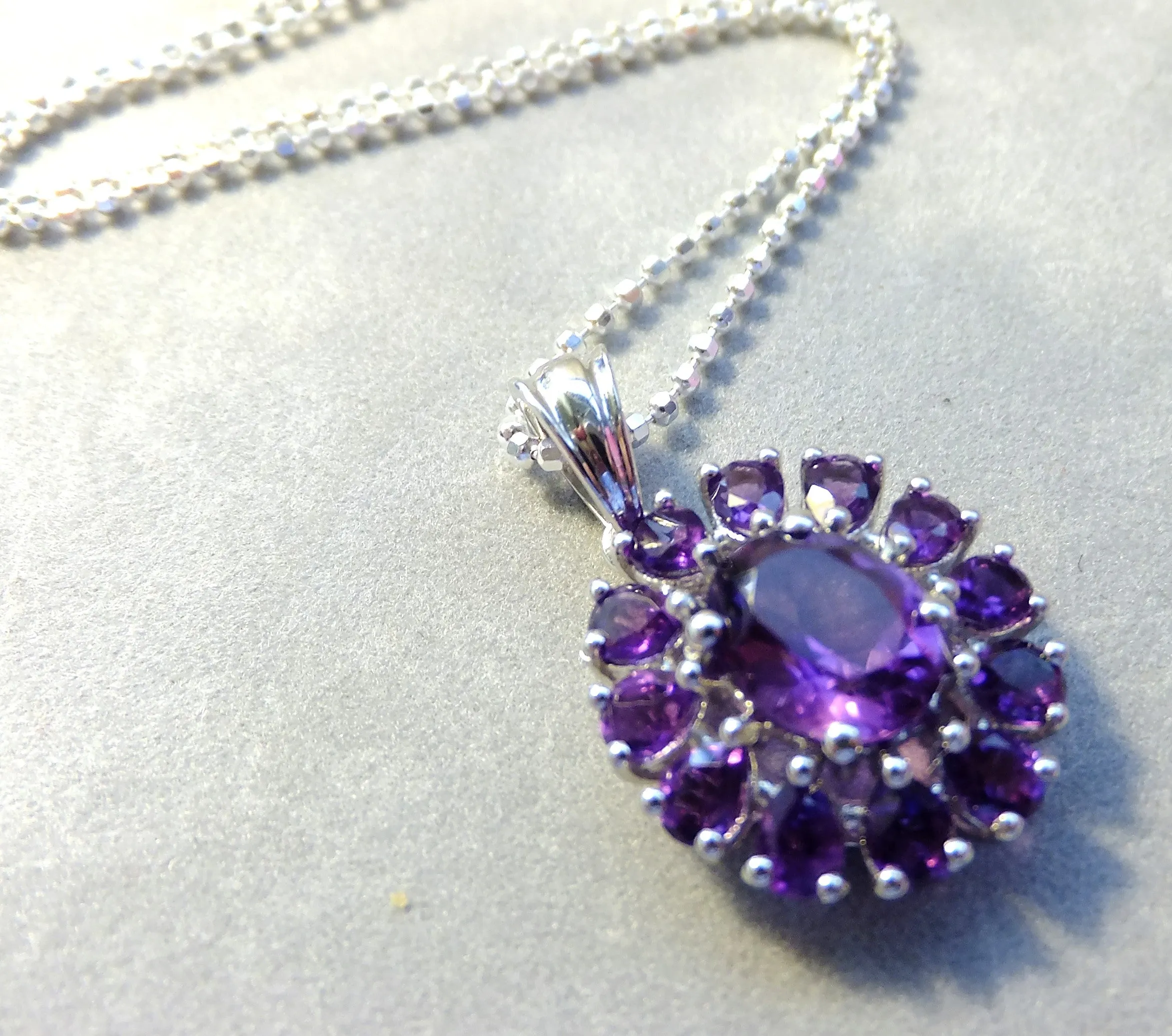 Woman's Amethyst Daisy Gemstone Pendant Necklace
